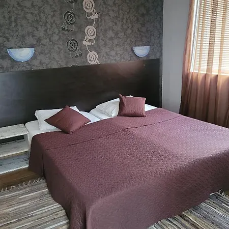 Taligarov Konukevi Ahyolu