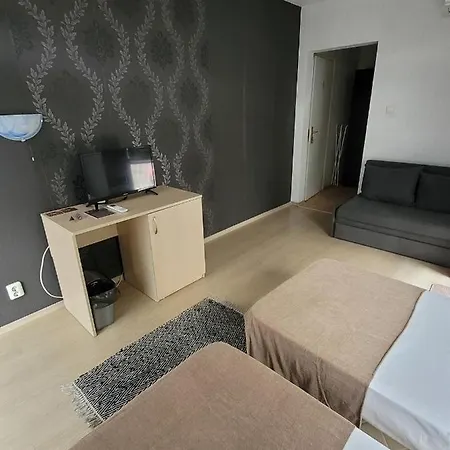 Taligarov Konukevi 3*