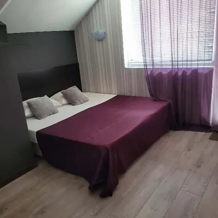 Konukevi Taligarov 3*